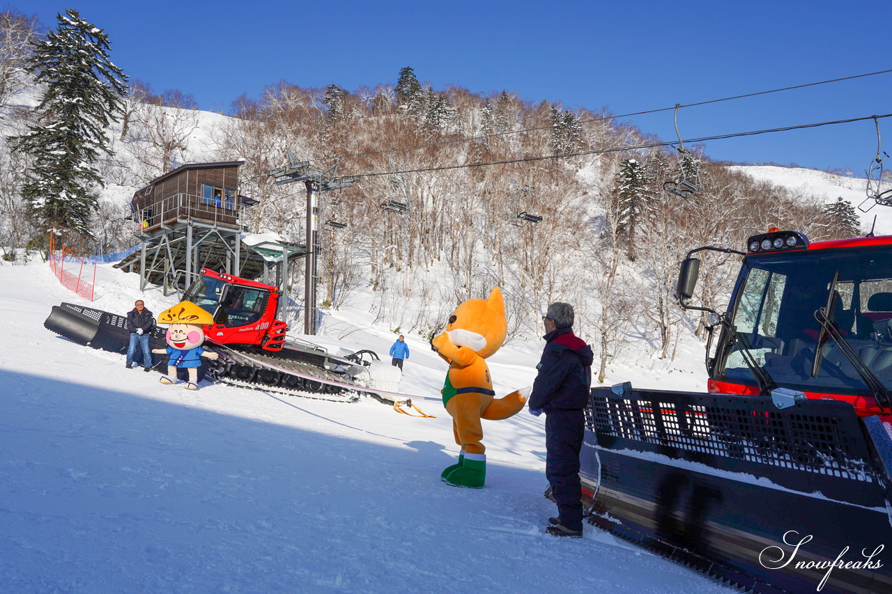 富良野スキー場 積雪100cm、オープン初日から滑走距離3,400ｍのロングダウンヒルが可能！最高のコンディションでシーズン開幕です♪